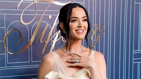 kati nude|Katy Perry sparks frenzy after posing topless in backstage pic